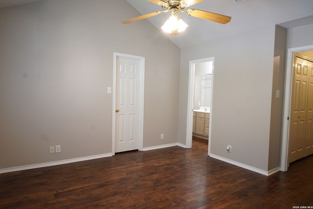 7203 snowden, San Antonio, TX 78240