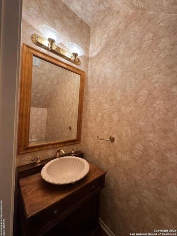 7203 snowden, San Antonio, TX 78240