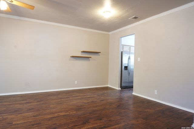 7203 snowden, San Antonio, TX 78240
