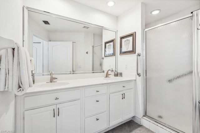 170 Lenell RD 403, Fort Myers Beach, FL 33931