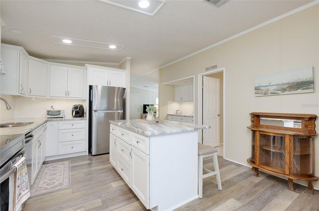 233 VISTORIA DRIVE, North Port, FL 34287