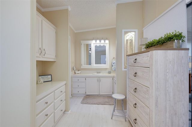 233 VISTORIA DRIVE, North Port, FL 34287