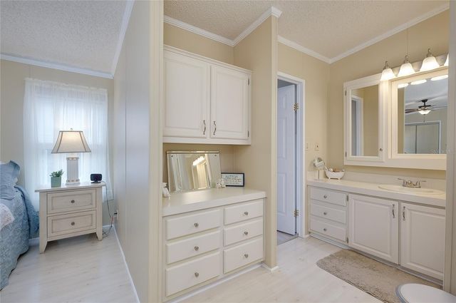 233 VISTORIA DRIVE, North Port, FL 34287