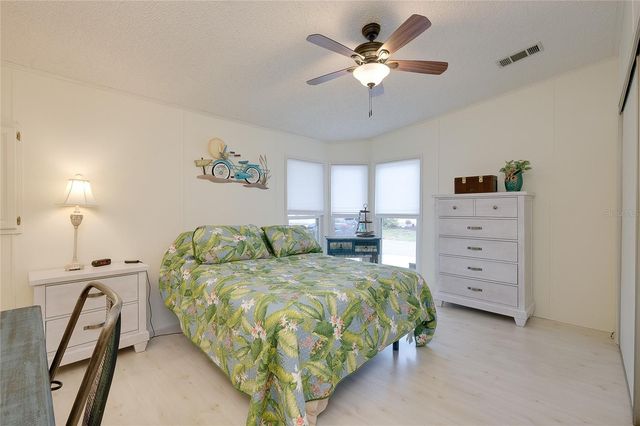 233 VISTORIA DRIVE, North Port, FL 34287