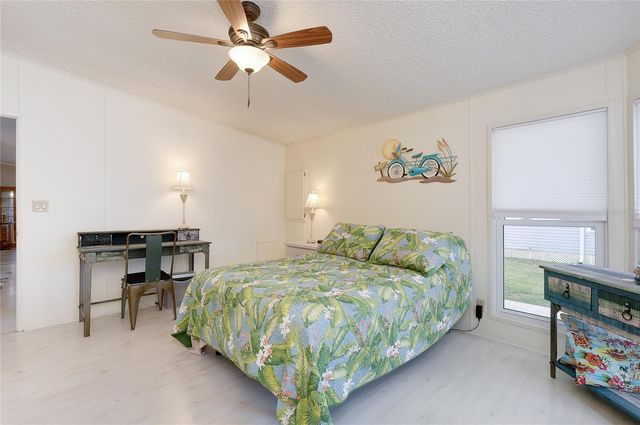 233 VISTORIA DRIVE, North Port, FL 34287