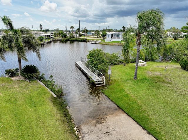 233 VISTORIA DRIVE, North Port, FL 34287