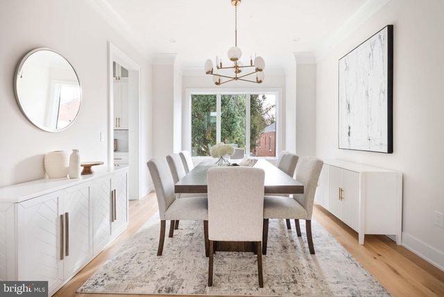 5203 SANGAMORE RD, Bethesda, MD 20816