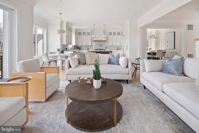 5203 SANGAMORE RD, Bethesda, MD 20816