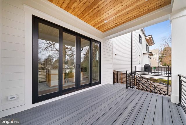 5203 SANGAMORE RD, Bethesda, MD 20816