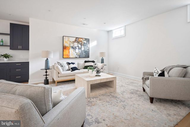 5203 SANGAMORE RD, Bethesda, MD 20816