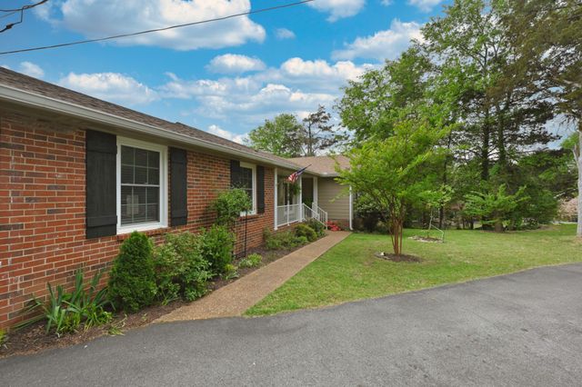 108 Cedar Springs Trl, Hendersonville, TN 37075