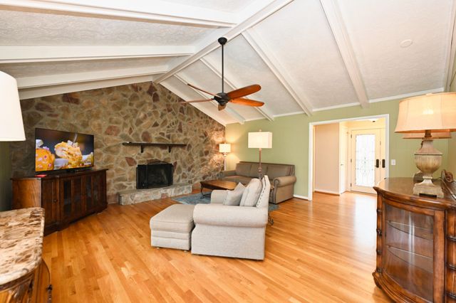 108 Cedar Springs Trl, Hendersonville, TN 37075