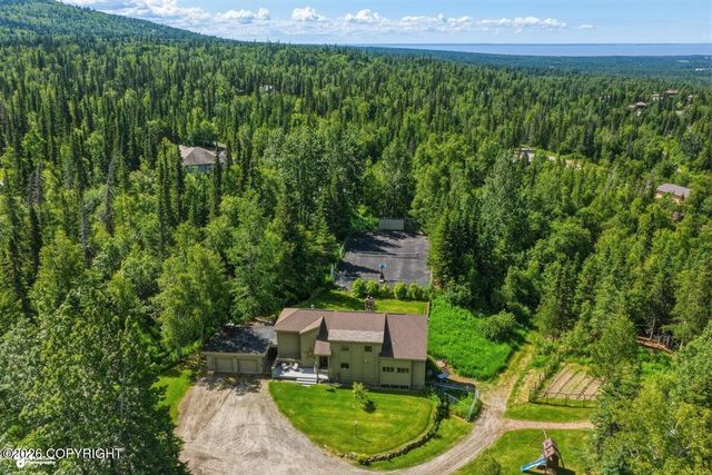 9400 Midden Way, Anchorage, AK 99507