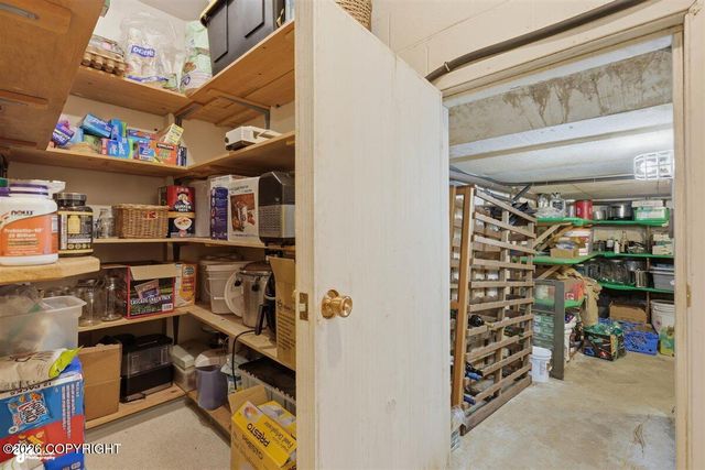 9400 Midden Way, Anchorage, AK 99507