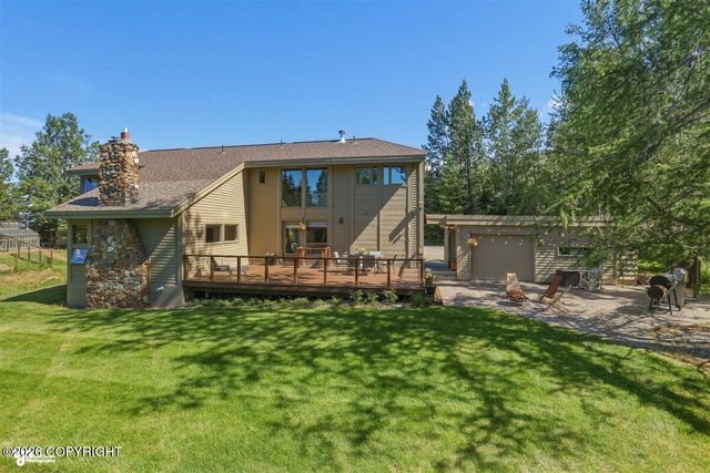 9400 Midden Way, Anchorage, AK 99507