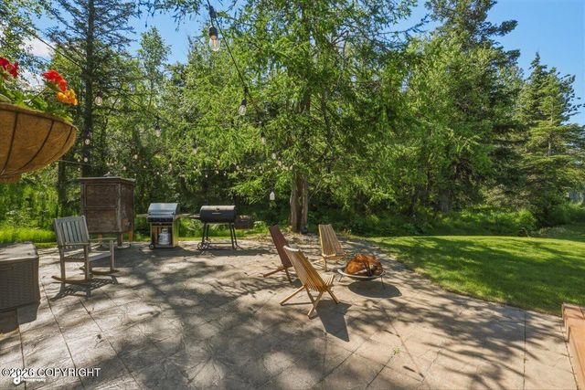 9400 Midden Way, Anchorage, AK 99507