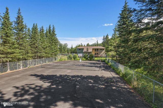 9400 Midden Way, Anchorage, AK 99507