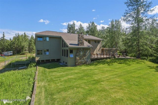 9400 Midden Way, Anchorage, AK 99507