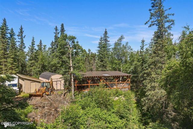 9400 Midden Way, Anchorage, AK 99507