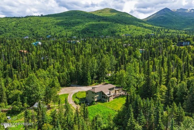 9400 Midden Way, Anchorage, AK 99507