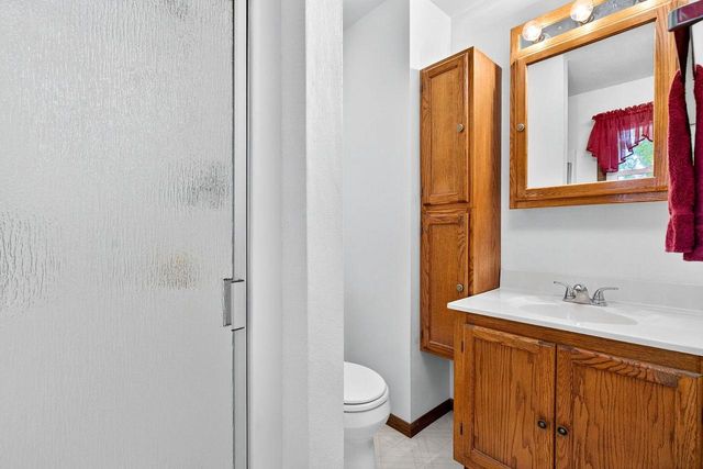 1332 LIBERTY COURT, Neenah, WI 54956