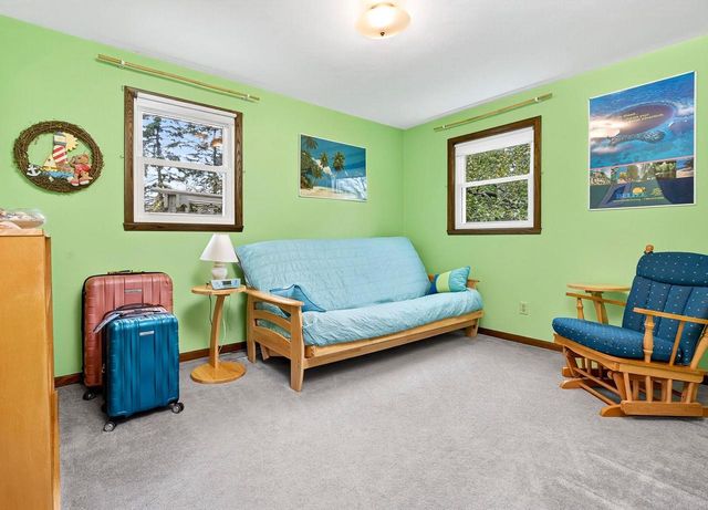 1332 LIBERTY COURT, Neenah, WI 54956