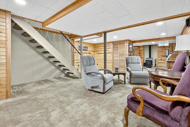 1332 LIBERTY COURT, Neenah, WI 54956