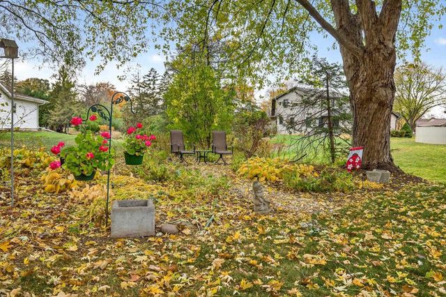 1332 LIBERTY COURT, Neenah, WI 54956