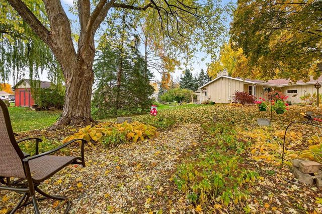 1332 LIBERTY COURT, Neenah, WI 54956