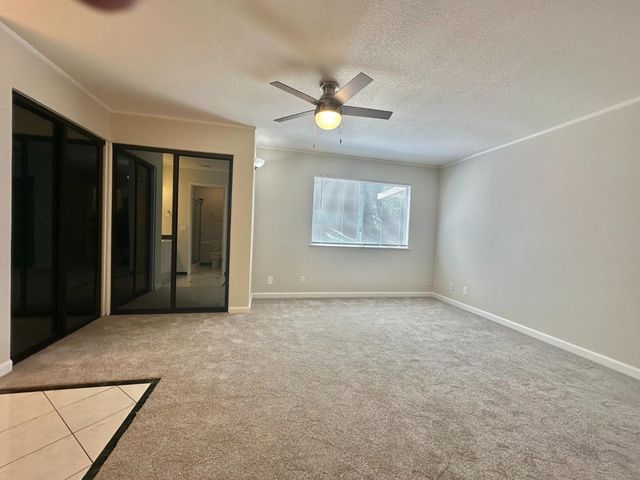 8221 E Foxfire Dr, Orangevale, CA 95662