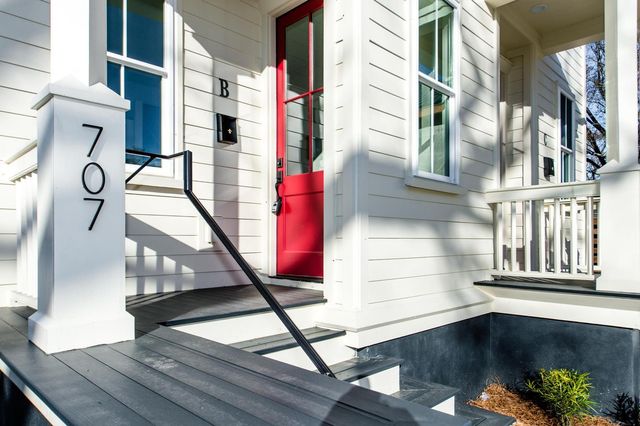 707 Meeting Apt B & C, Charleston, SC 29403