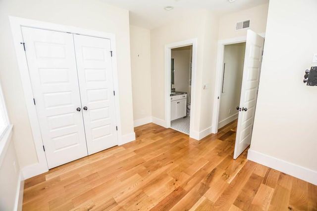 707 Meeting Apt B & C, Charleston, SC 29403