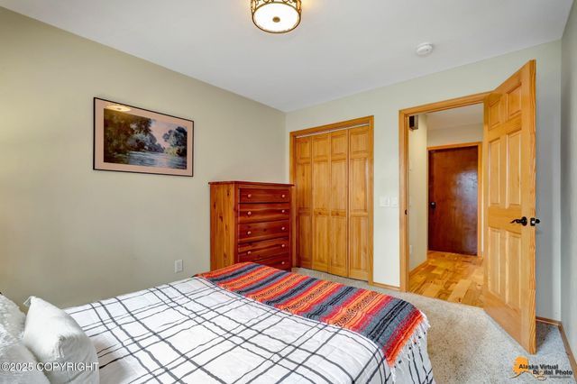 6402 Lone Tree Circle, Anchorage, AK 99507