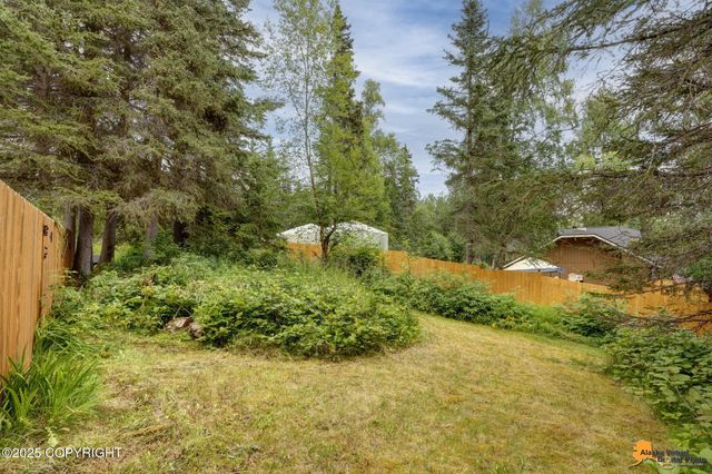 6402 Lone Tree Circle, Anchorage, AK 99507