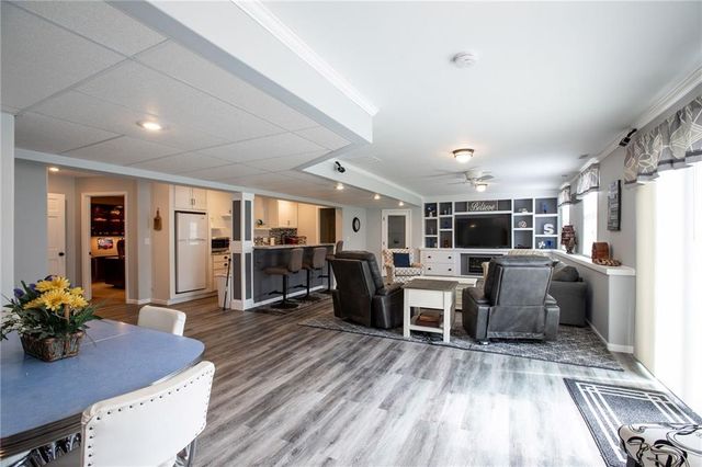 8601 Timber Trails Drive, De Soto, KS 66018