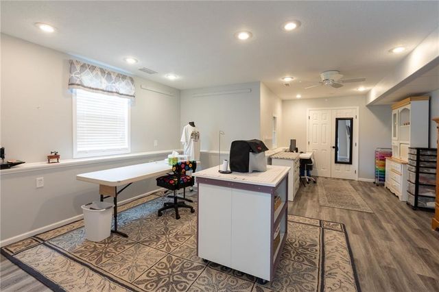 8601 Timber Trails Drive, De Soto, KS 66018