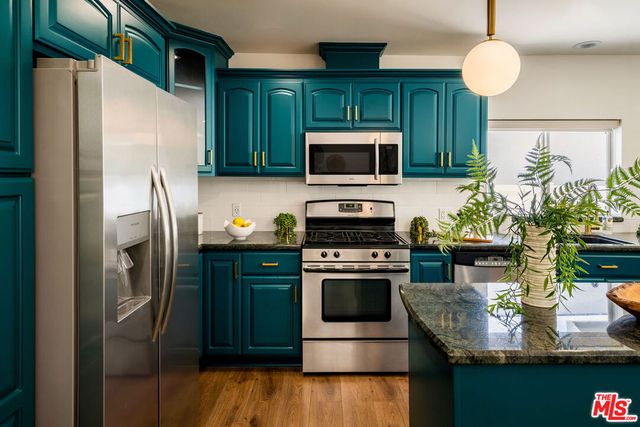 17630 Martha Street, Los Angeles, CA 91316