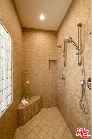 17630 Martha Street, Los Angeles, CA 91316