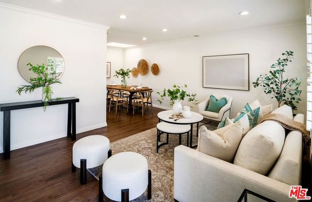 17630 Martha Street, Los Angeles, CA 91316