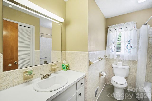 1300 Briarcliff Road, Shelby, NC 28152