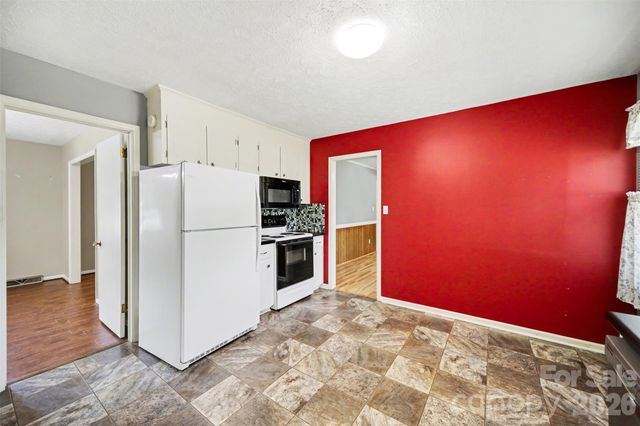 1300 Briarcliff Road, Shelby, NC 28152