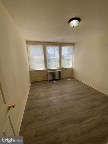 4600 C ST, Philadelphia, PA 19120