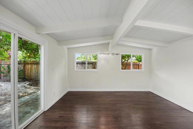 1249 Socorro Avenue, Sunnyvale, CA 94089