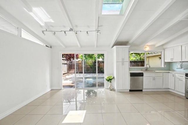 1249 Socorro Avenue, Sunnyvale, CA 94089