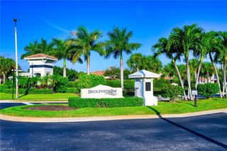 3052 Horizon LN 1207, Naples, FL 34109