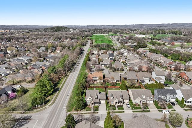 309 Fanchers Ct, Franklin, TN 37064