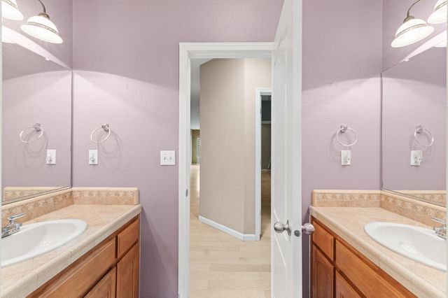 783 Bodega Avenue, Lemoore, CA 93245