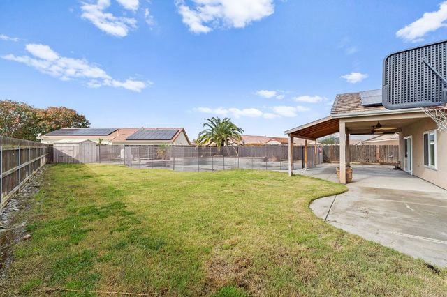 783 Bodega Avenue, Lemoore, CA 93245