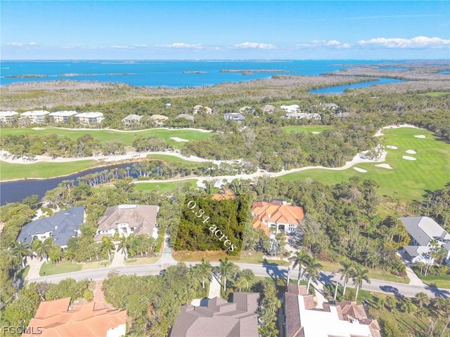 2486 Wulfert RD, Sanibel, FL 33957