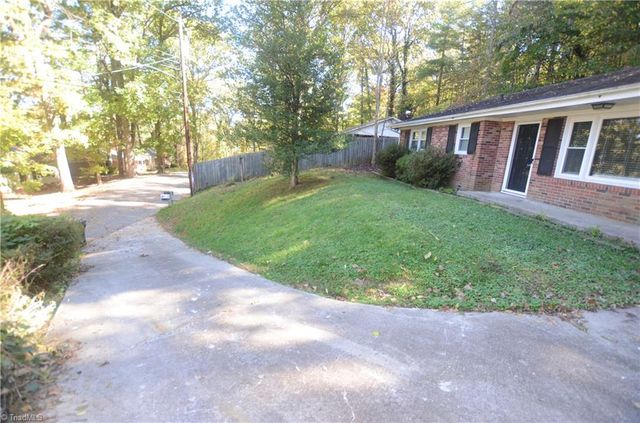 8 Laurel Drive, North Wilkesboro, NC 28659